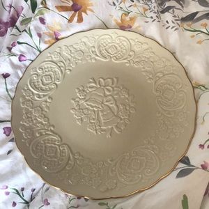 Lenox China Marriage plate.  perfect condition 12 1/2 “ round